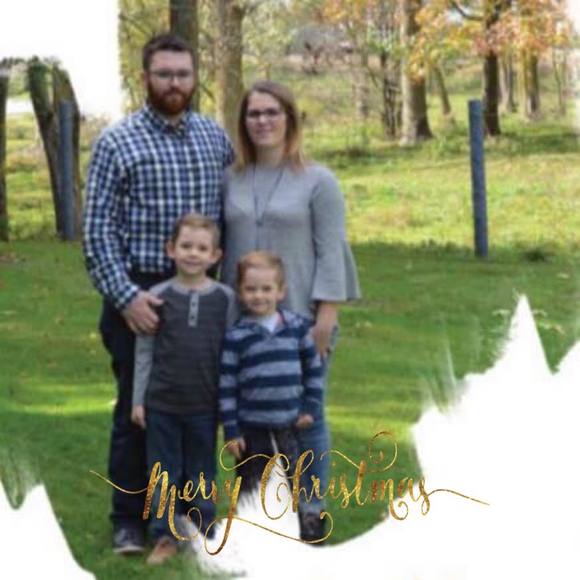 Meet your Posher, Kelitta - Picture 1 of 1